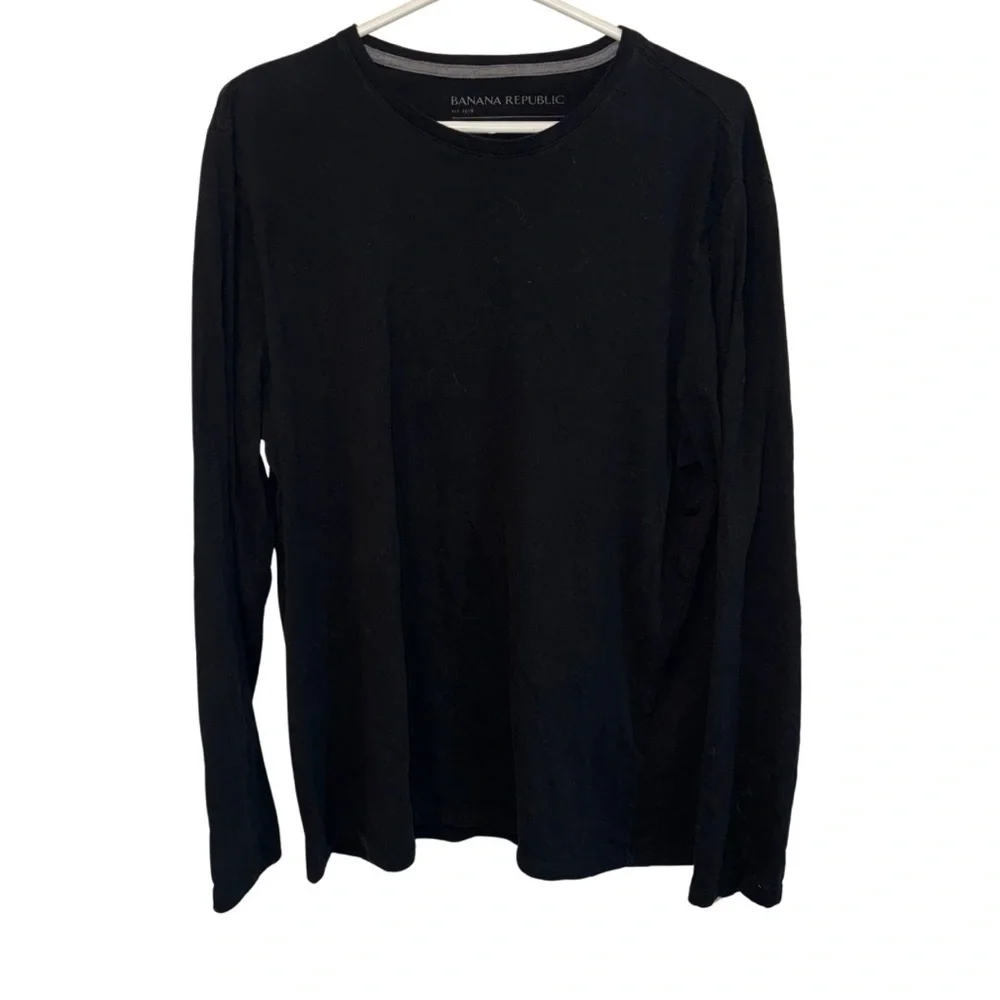 Banana Republic Black Long Sleeve Tee Classic Crew